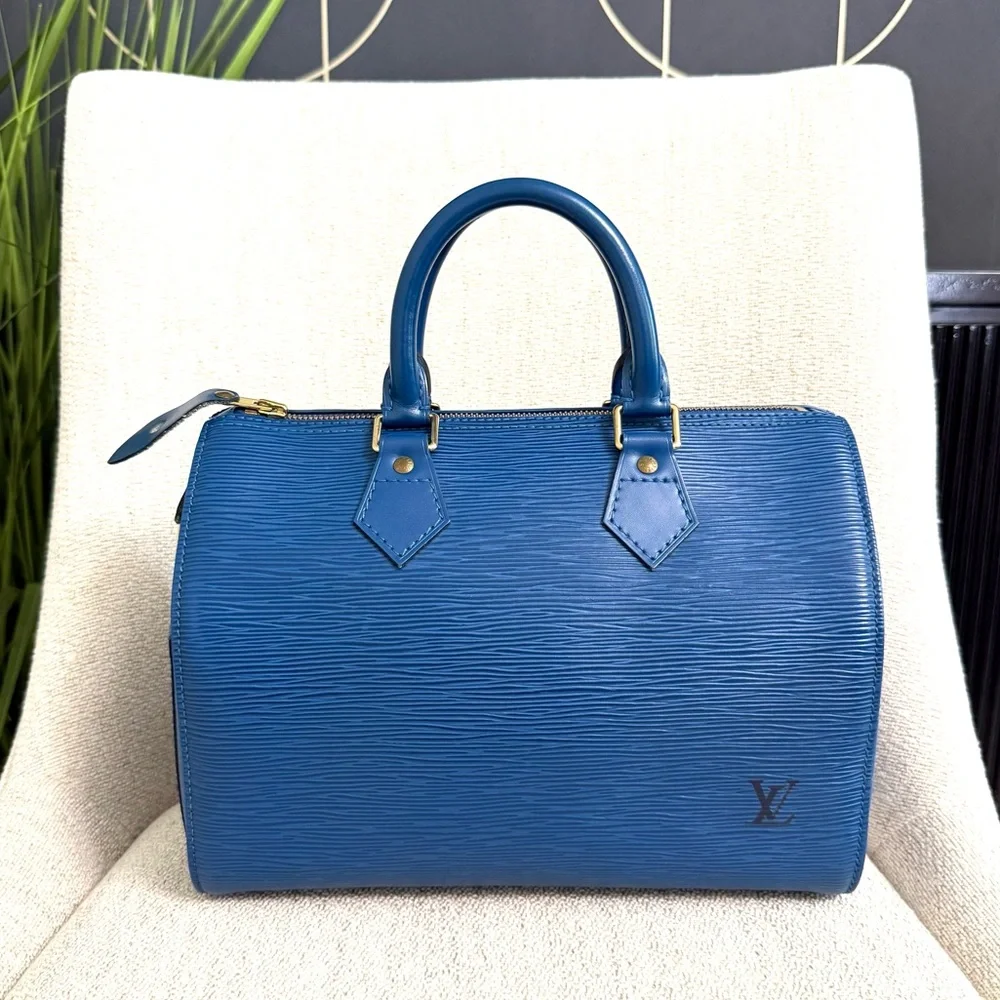 Authentic Louis Vuitton Speedy 25 bag blue Epi leather - Picture 2 of 16
